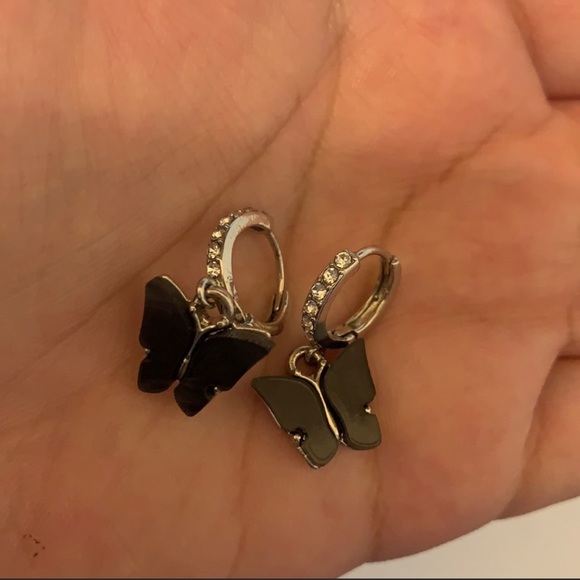 Jewelry - 925 butterfly earrings